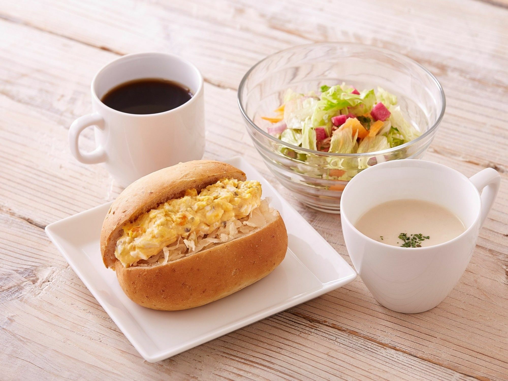 Hotel cápsula Global Suidobashi Tokio