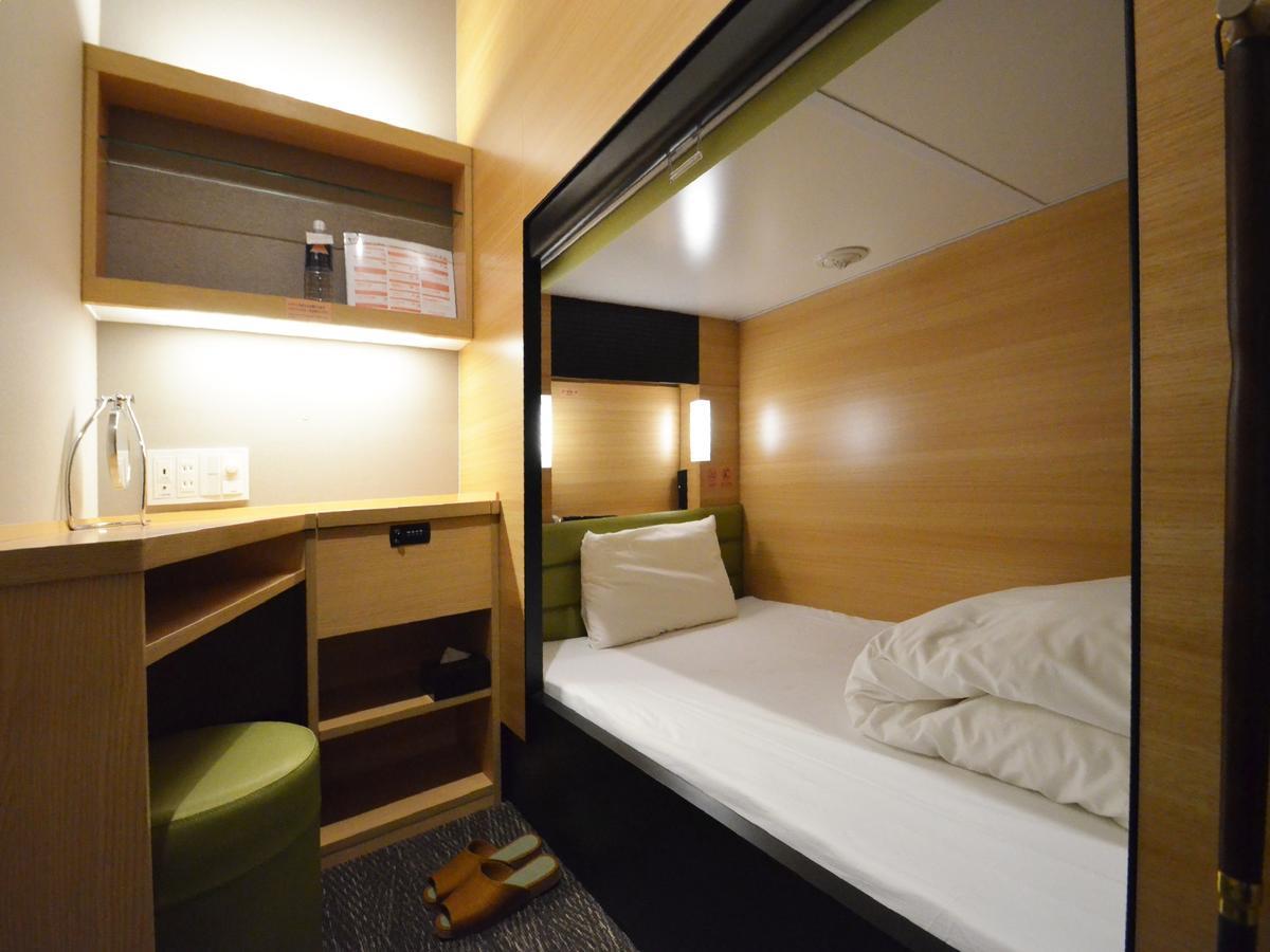 Global Suidobashi Hotel cápsula Tokio